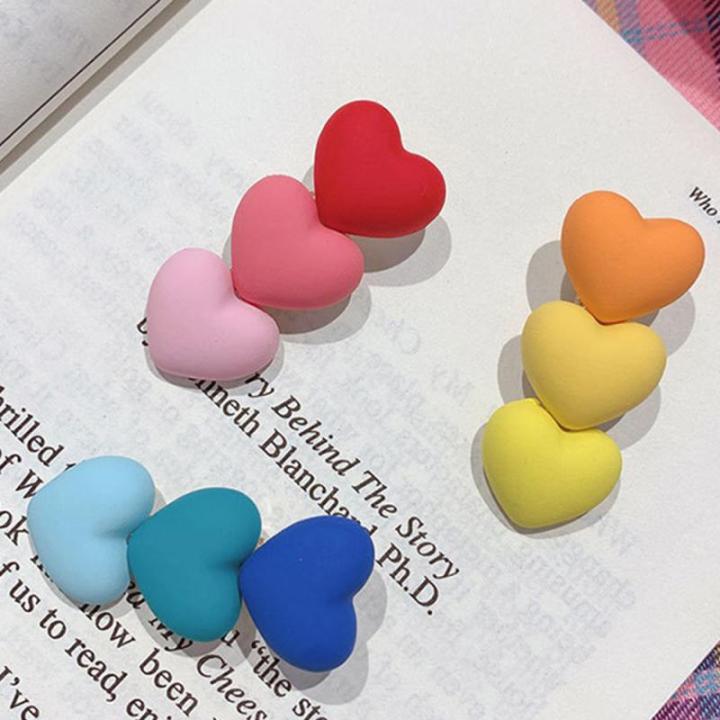 Heart%20Small%20Hairclip%20Blue%20Pink%20Color%20Side%20Hairpin%20For%20Women%20Fashion%20Korean%20Simple%20Style%20Bangs%20Clip%20Hair%20Accessories%20-%20Image%202