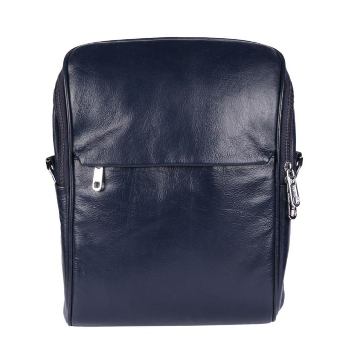 Leather%20Backpack%20-%20Image%203