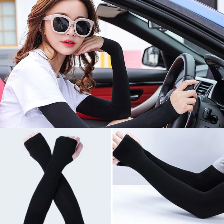 Cooling%20Arm%20Sleeves%20for%20Running%20&%20Cycling%20%E2%80%93%20UV%20Protection%20Sports%20Hand%20Sleeve%20Cover%20-%20Image%203