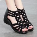 Soft leather roman sandals women's summer 2022 new soft-soled mom shoes fashion wear women's sandals wedge heel women's shoes.