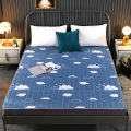 The manufacturer supplies mattress upholstered 1.8m mattress double home protection mattress thin cushion non-slip.