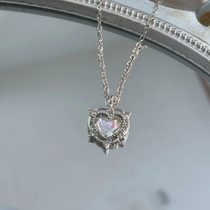 Opal%20Stone%20Heart%20Shaped%20Pendant%20Necklace%20Simple%20Moonstone%20Love%20Necklaces%20for%20Women%20Girls%20Fashion%20Light%20Luxury%20Pendant%20Necklace%20Party%20Wedding%20Jewelry%20Gift%20Qoddess%20-%20Image%207