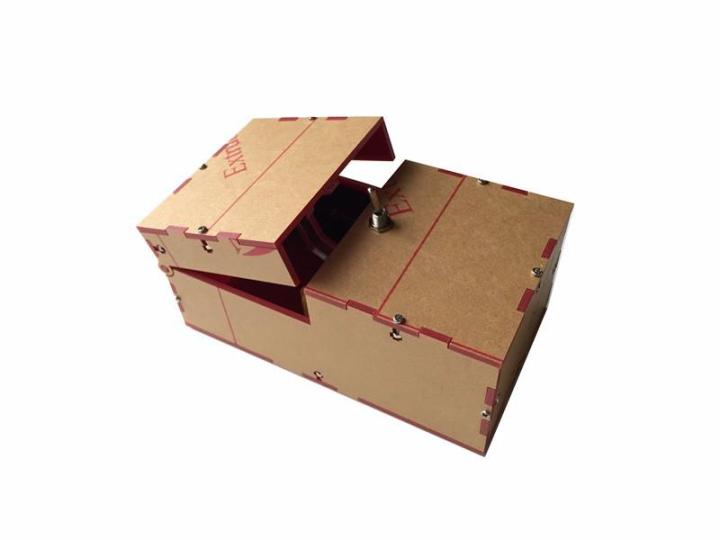 【Broad Sunlight shop】 Box DIY Kit Useless Machine Gift Toy Geek Gadget gags Joke Broad game toys Fun Home Desk Decor