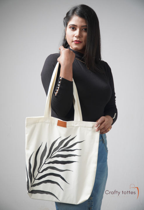 Crafty%20Tottes%20Leaf%20Hand%20Painted%20Trendy%20Fashionable%20Canvas%20Tote%20Bag%20with%20Zipper%20for%20Man%20and%20Women%20-%20Image%205