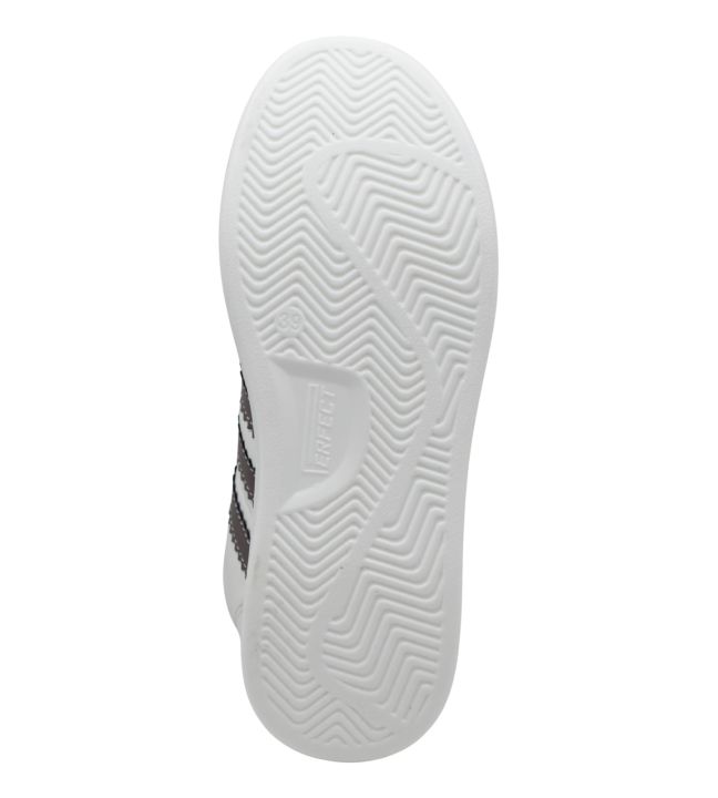 Classic%20Triple-Stripe%20White%20Sneakers-613%20-%20Image%204