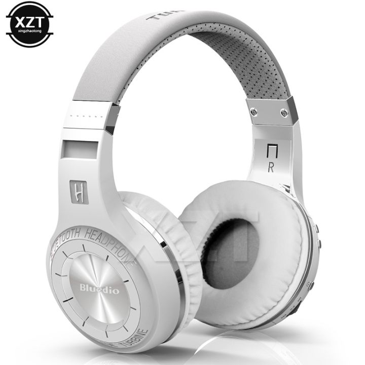 Bluedio%20HT%20wireless%20Headphones%20Brake%20BT4.1%20Stereo%20Bluetooth%20Headset%20with%20Microphone%20HiFi%20Turbine%20Sport%20Earphone%20-%20Image%204