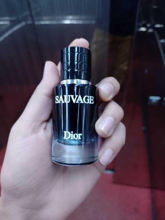 Dior%20Sauvage%20Perfume%2030ml%20-%20Image%202