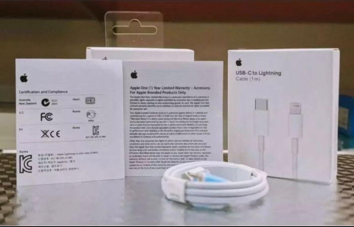20W%20USB-C%20to%20Lightning%20PD%20Cable%20for%20iPhone%208%20to%2015%20Series%20-%20Fast%20Charging%20-%20Image%206