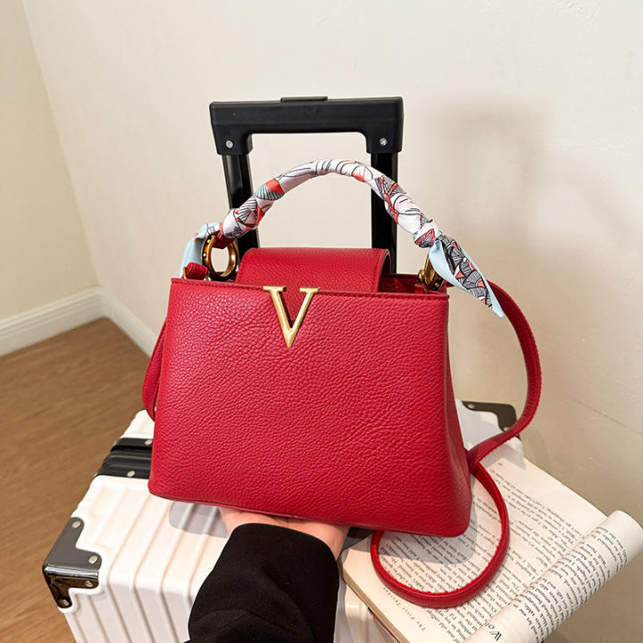 eibei%20Shangpin%202024%20ew%20Fashion%20Litchi%20attern%20Ladies%20ag%20Capu%20Scarf%20andheld%20One%20Shoulder%20Oblique%20Straddle%20Women's%20ag%20ags%20-%20Image%206