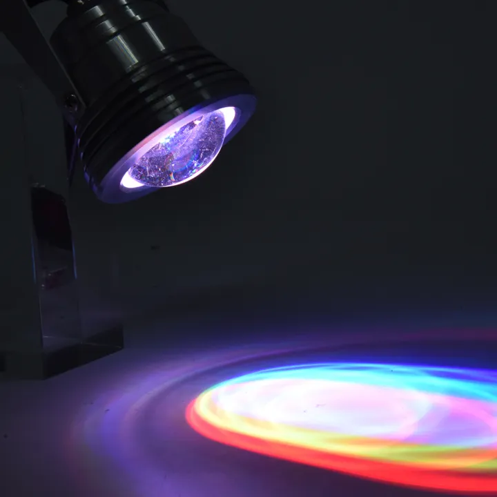 Aquarium%20LED%20Spotlight,%20Underwater%20Light%20Fish%20Tank%20Spot%20Lights,%20Aluminum%20Shell%20IP-65%20Waterproof%20With%20Base%20120%C2%B0%20Adjustable%20Stand%20for%20Fish%20Tank%20v%20-%20Image%208