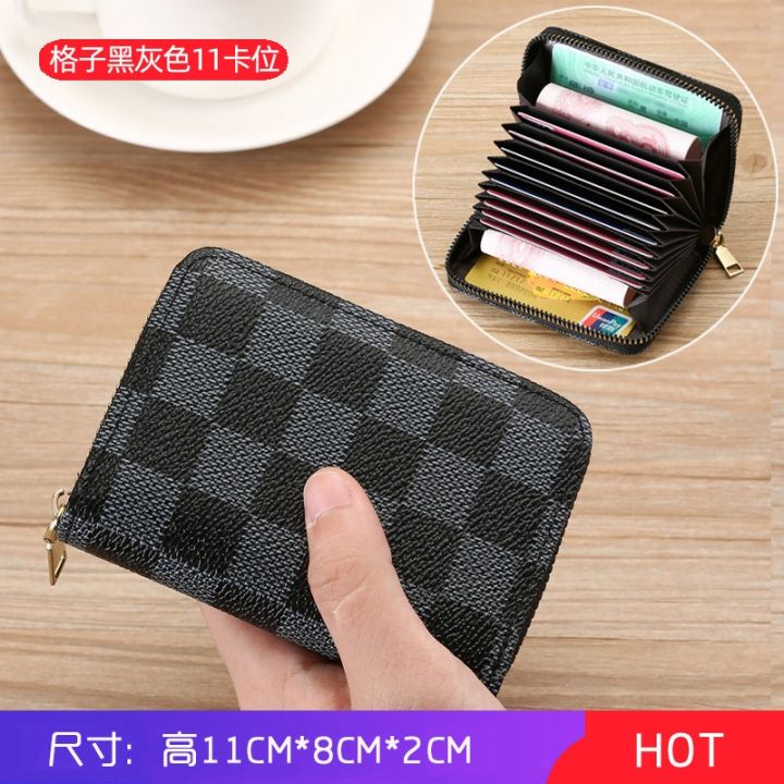 Credit%20or%20Debit%20&%20Visiting%20Card%20Holder%20With%20Wallet%20For%20Men/Women%20-%20Image%205