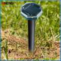 Solar Powered Animal Repeller Effective Ultrasonic Snake Mouse Garden Repeller Frighten Snake Mouse Pest Control Supplies for Garden Yard Farm.