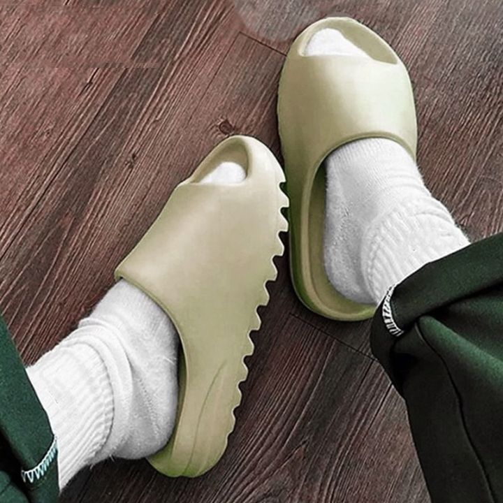 2023%20Summer%20Slippers%20Men%20Women%20Eva%20Soft%20Bottom%20Indoor%20Home%20Slides%20Sandals%20Light%20Beach%20Shoes%20Male%20Slippers%20Flip%20Flops%20Big%20Size%2045%20-%20Image%203