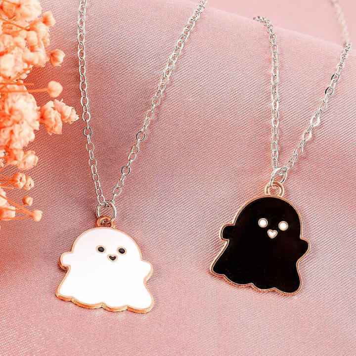 Fashion%20Black%20White%20Ghosts%20Couples%20Necklaces%20for%20Women%20Men%20Cute%20Cartoon%20Lovely%20Charm%20Pendant%20Friendship%20Necklace%20Halloween%20Jewelry%20Gift%20-%20Image%205