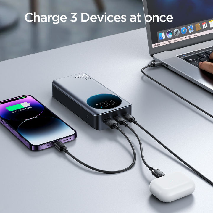 Joyroom%20JR-PBF05%2065W%20Digital%20Display%20Fast%20Charging%20Power%20Bank%2030000mAh%20-Black%20-%20Image%204