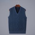 Men's Sweater Vest Winter Fashion V-Neck Short Slim Fit Sweater Solid Color Sleeveless Sweater Waistcoat Male's Clothes C73.