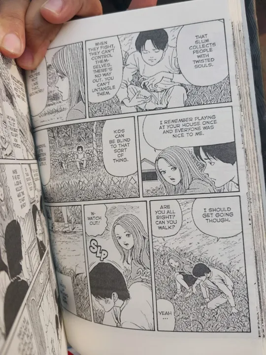 Uzumaki%20(3-in-1%20Deluxe%20Edition)%20by%20Junji%20Ito%20-%20Image%208