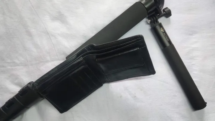 Sandalia%20Men%E2%80%99s%20Classic%20Genuine%20Leather%20Wallet%20%E2%80%93%20Premium%20Bi-Fold%20Purse%20-%20Image%204