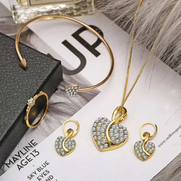 4pc%20Luxury%20Heart%20Diamond%20Pendant%20Necklace%20Bracelet%20Earring%20Ring%20Set%20for%20Women%20Jewelry%20Party%20-%20Image%206