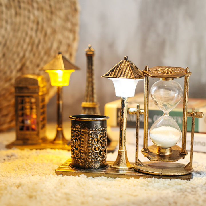 Retro Hourglass Small Night Lamp Creative Nostalgic Pen Holder Quicksand Desktop Decoration European Children Student Gift Wholesale