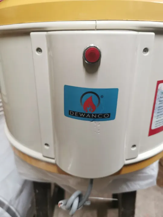 Dewanco%2050Liter%20Defender%20Special%20Floor%20Type%20Geyser%20-%20Image%205