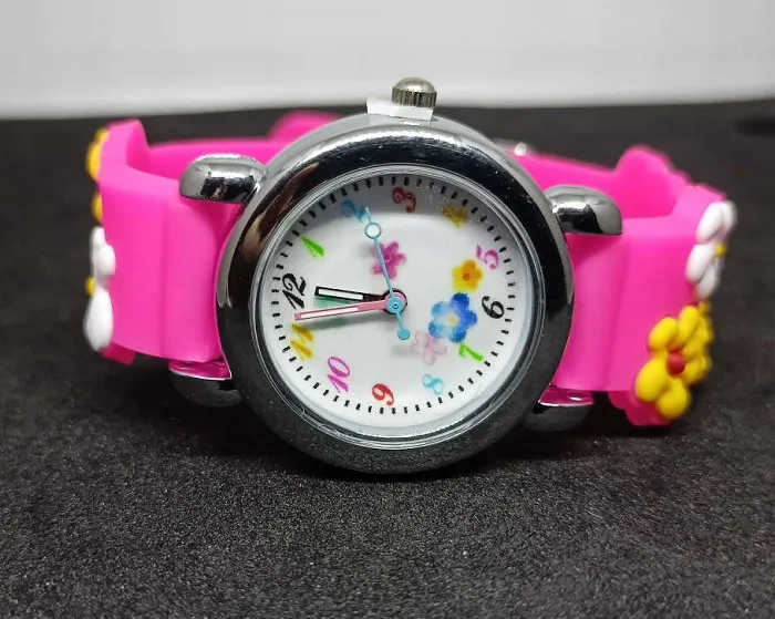 Fashionable%20Stylish%20Baby%20Children's%20Cute%20Wrist%20Watch%20-%20Image%205