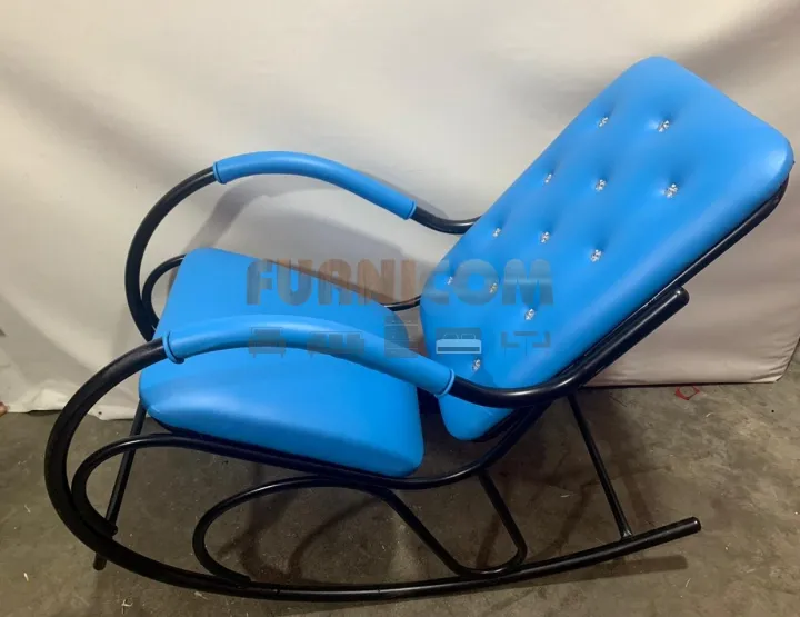 Furnicom%20Rocking%20chair%20-%20Image%202