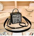 High-quality leather embroidery handbox bag bag women's 2024 new cross-border fashion wide shoulder strap shoulder crossbody bag.