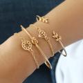 New Trendy Fashionable 4Pcs/ Set Women Simple Design Gold Plated Chain Bracelet for Girls Simple Stylish / Bracelets for Women New Collection. 