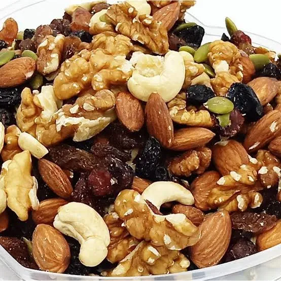 Mixed%20dry%20Fruits%20-%20250g%20MIX%20NUTS%20-%20Image%203