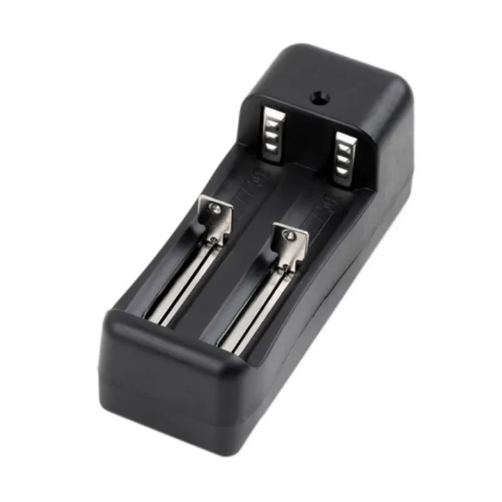 3.7V%2018650%20Lithium-ion%20Battery%20Charger%20Dual%20Battery%20Charger%20-%20Image%203