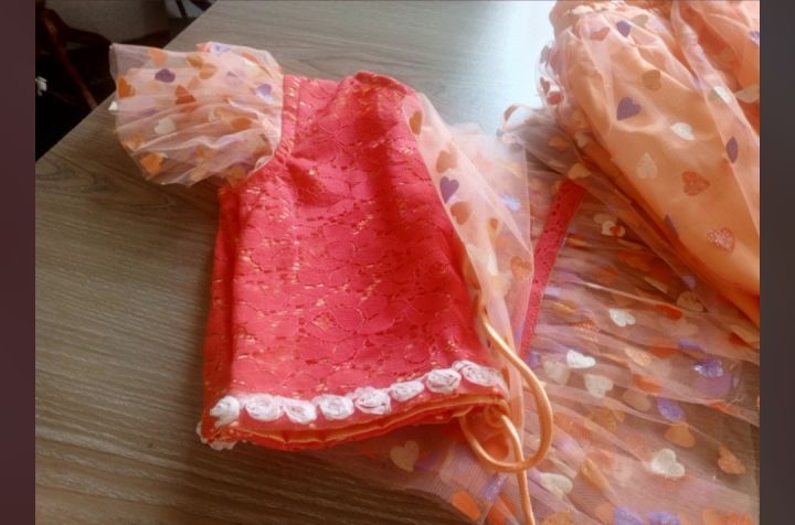 Baby%20girls%20lehenga%20or%20Tutu%20dress%20with%20dupatta%20-%20Image%207