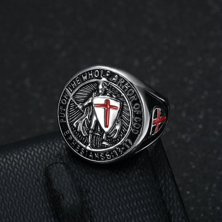 European%20and%20American%20New%20Hiphop%20Men's%20Titanium%20Steel%20Gold%20Plated%20Ring%20Vintage%20Templar%20Red%20Cross%20Shield%20Ring%20-%20Image%204