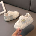 A drop delivery of children's baby shoes in autumn new soft sole fashion breathable 1-3 years old boy shoes.