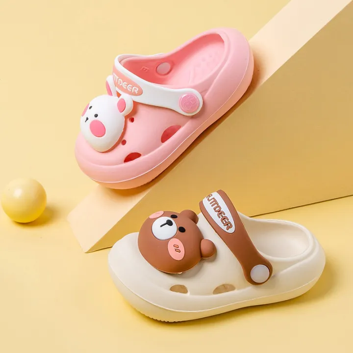 Children's%20slippers%20wholesale%20boys%20korean%20version%20wild%20cartoon%20bear%20hole%20shoes%20girls%20anti%20slip%20sandals%20summer%20baby%20sandals%20-%20Image%202