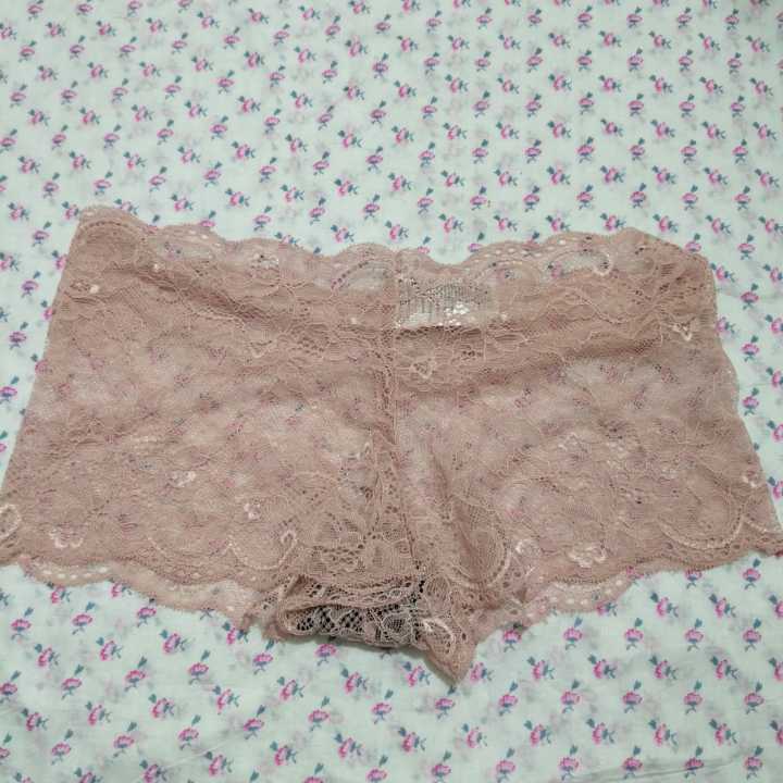2%20Pices%20Smooth%20and%20stretchy%20lace%20Panties%20for%20Women%20-%20Image%203