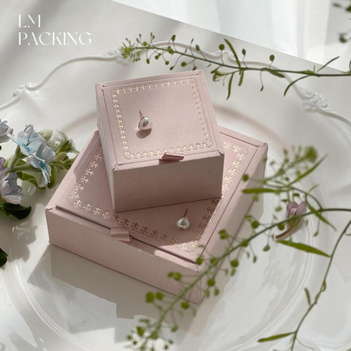 Flocked Jewelry Box Pink Retro Wooden Ring Storage High-End Necklace Case for Travel Home Gift Women Display