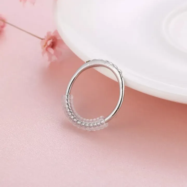 Ring%20Size%20Adjuster%20Sizer%20Reducer%20Universal%20Invisible%20Guard%20Tightener%20-%20Image%204