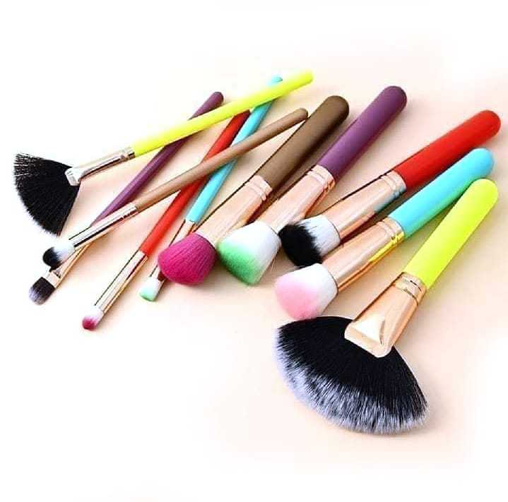 Kabuki%20Makeup%20Brush%20set%20(%2010%20pcs%20)%20-%20Image%202