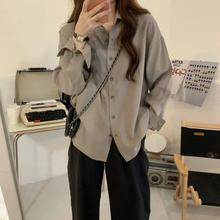 Spring%202022%20New%20Korean%20Style%20Hong%20Kong%20Style%20Vintage%20Long%20Sleeve%20Shirt%20Women's%20Loose%20Outer%20Wear%20All-Match%20Mid-Length%20Western%20Style%20Shirt%20-%20Image%205