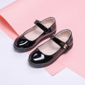 Girls black princess shoes bow rhinestone leather shoes large and middle children soft soled single shoes British school shoes factory direct sales. 