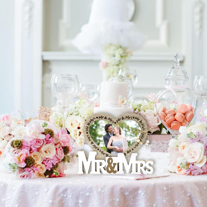 Heart%20Shape%20Wedding%20Decor%20For%20Reception,%20Ceremony%20And%20Anniversary%20Party%20Valentine'S%20Day%20Mr%20&%20Mrs%20Love%20Picture%20Frame%20For%20Wedding,Wooden%20-%20Image%202