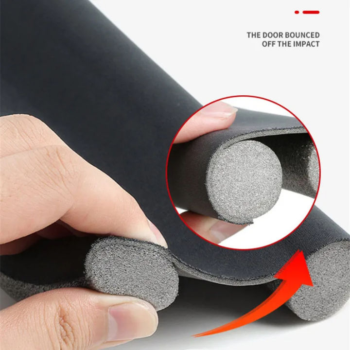 Flexible%20door%20bottom%20sealing%20strip%20soundproof%20noise%20reduction%20under%20door%20-%20Image%204