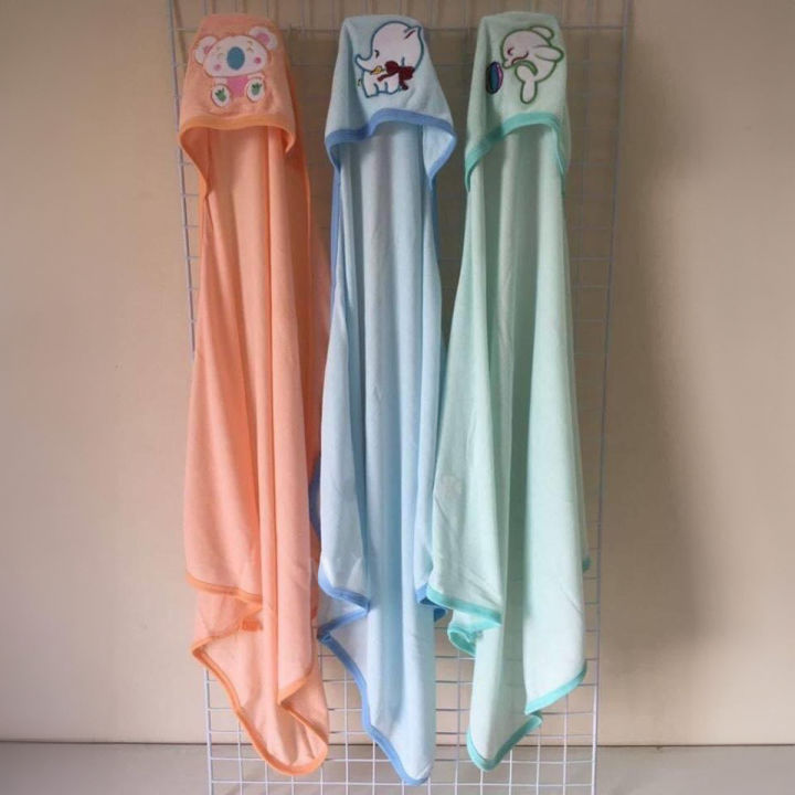 Newborn%20Baby%20Hooded%20Towel%20-1%20Piece%20-%20Image%203