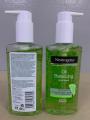 NEUTROGENA Oil Balancing Facial Wash 200ml UK.
