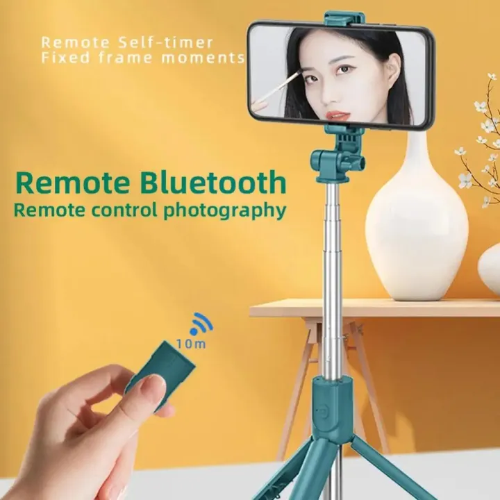 R1S%20Adjustable%204%20in%201%20Multifunctional%20Monopod%20Selfie%20Stick%20&%20Tripod%20with%20Selfie%20Light%20&%20Wireless%20Bluetooth%20Remote%20Control%20-%20Selfie%20Stick%20-%20Image%206