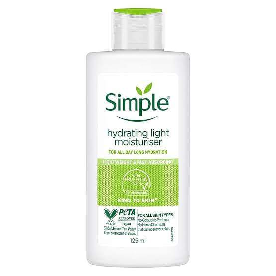 Simple%20Kind%20to%20Skin%20Hydrating%20Light%20Moisturiser%20-%20Image%206