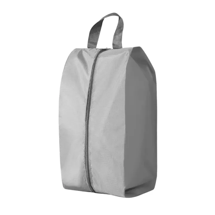 Mini%20Shoe%20Storage%20Bag%20with%20Zipper%20&%20Handle%20%E2%80%93%20Non-Woven%20Travel%20Shoe%20Organizer%20-%20Image%207