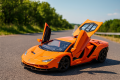 Lamborghini lumineuse Diecast Model Car 1:32 Metal Car with Light and Music Pull Back Car- Red & Orange.