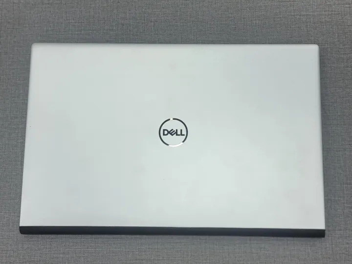 DELL%20Inspiron%2015%205502,%20Core%20i5%2011th%20Gen,%2015.6''%20FHD%20Display-8GB%20Ram,%20512GB%20SSD%20Silver%20Used%20Laptop%20-%20Image%206